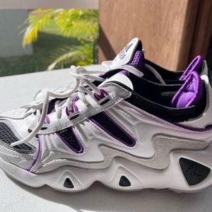 Adidas brand new with tag no box, size 6.5